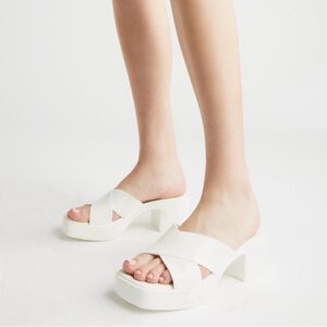 NEW Jeffrey Campbell Bubblegum Platform Sandals Cream Shiny Women’s 11